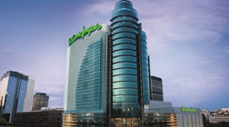 Lee más sobre el artículo La banca nacional e internacional apuesta por El Corte Inglés