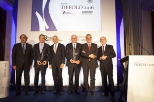 Lee más sobre el artículo Francisco Reynés (Abertis y Cellnex Telecom) y Francesco Monti (Esprinet) reciben el Premio Tiepolo  2016