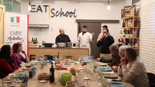 Éxito de la tercera cena regional sensorial en Madrid