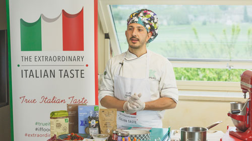 Il biologico “True Italian taste” protagonista della masterclass dello chef Luca Gatti
