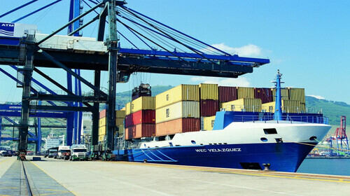 I porti spagnoli movimentano 274 milioni di tonnellate nella prima metà dell’anno