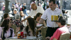 Lee más sobre el artículo El sector servicios crece en España