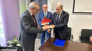 Scopri di più sull'articolo Il Sindaco di Genova e l’Ambasciatore d’Italia in visita alla sede della CCIS