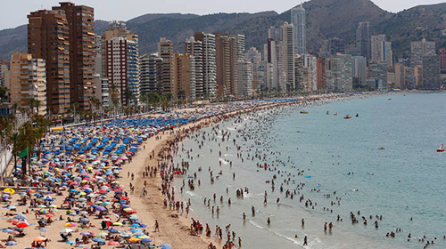 El sector turístico aportó un 12,2% al PIB español en 2022