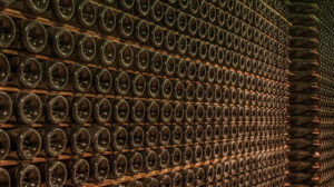 Lee más sobre el artículo Las exportaciones de vino español se mantienen por encima de los 2.100 millones de euros